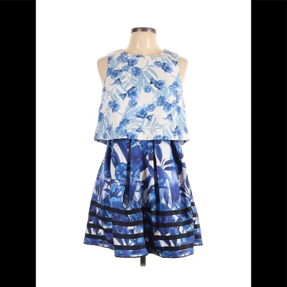 NWT ROMEO + JULIET COUTURE Sleeveless Floral Layered Dress L - Picture 5 of 8